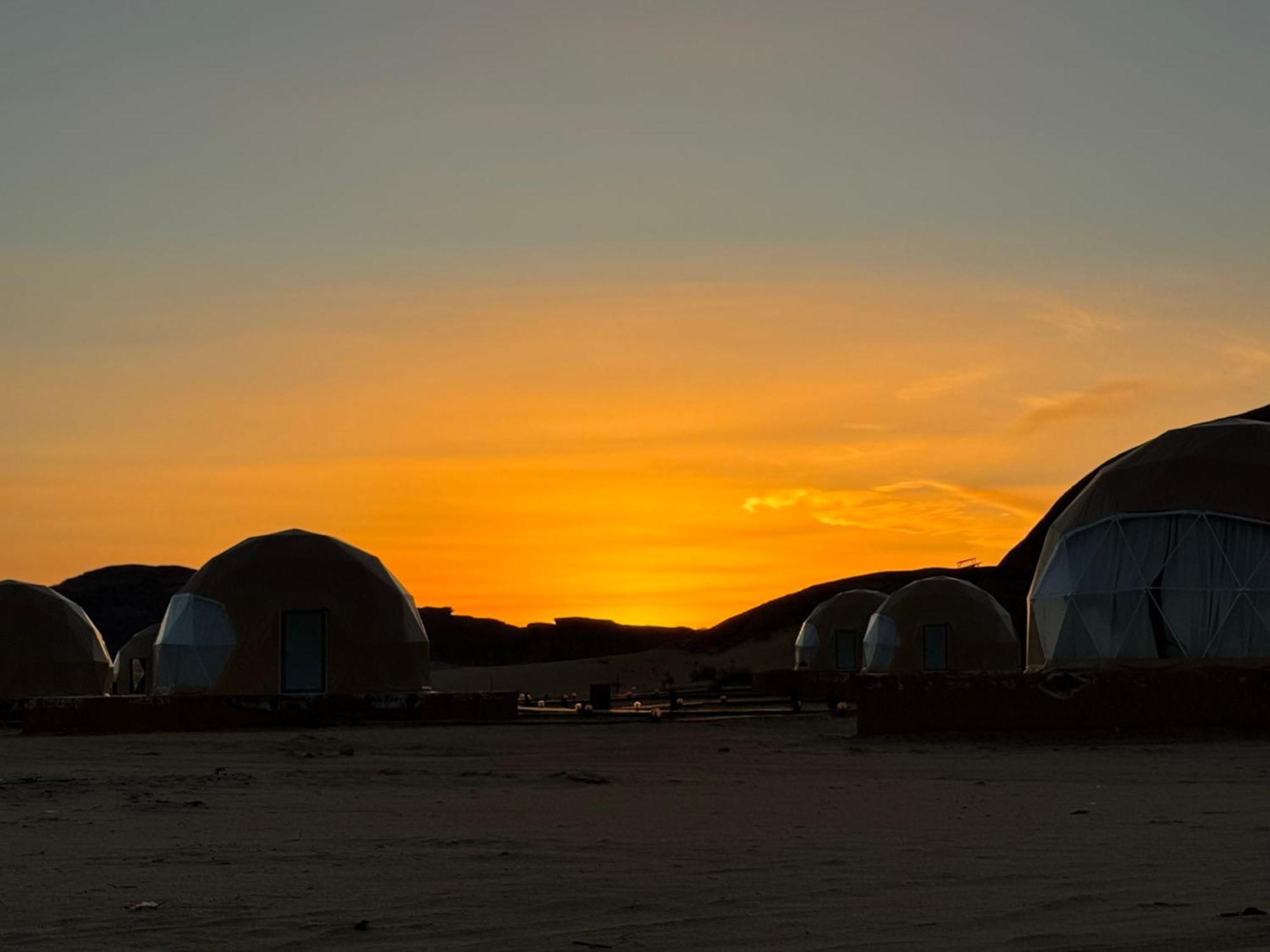 Wadi Rum Anwar Luxury Camp Eksteriør bilde