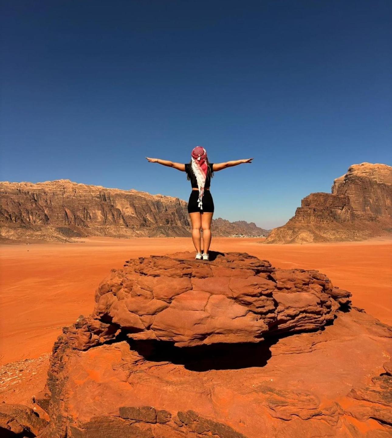 Wadi Rum Anwar Luxury Camp Eksteriør bilde