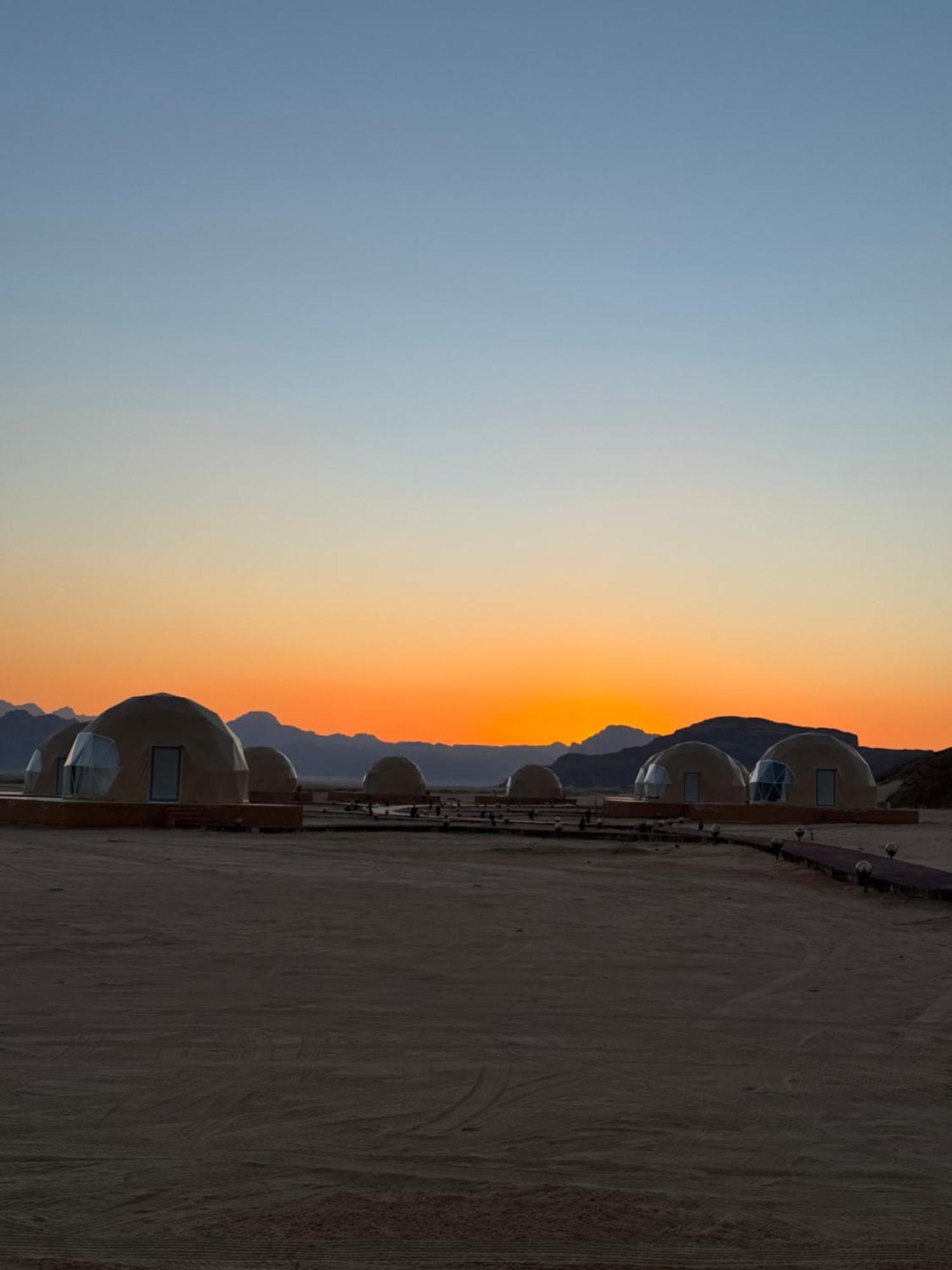 Wadi Rum Anwar Luxury Camp Eksteriør bilde