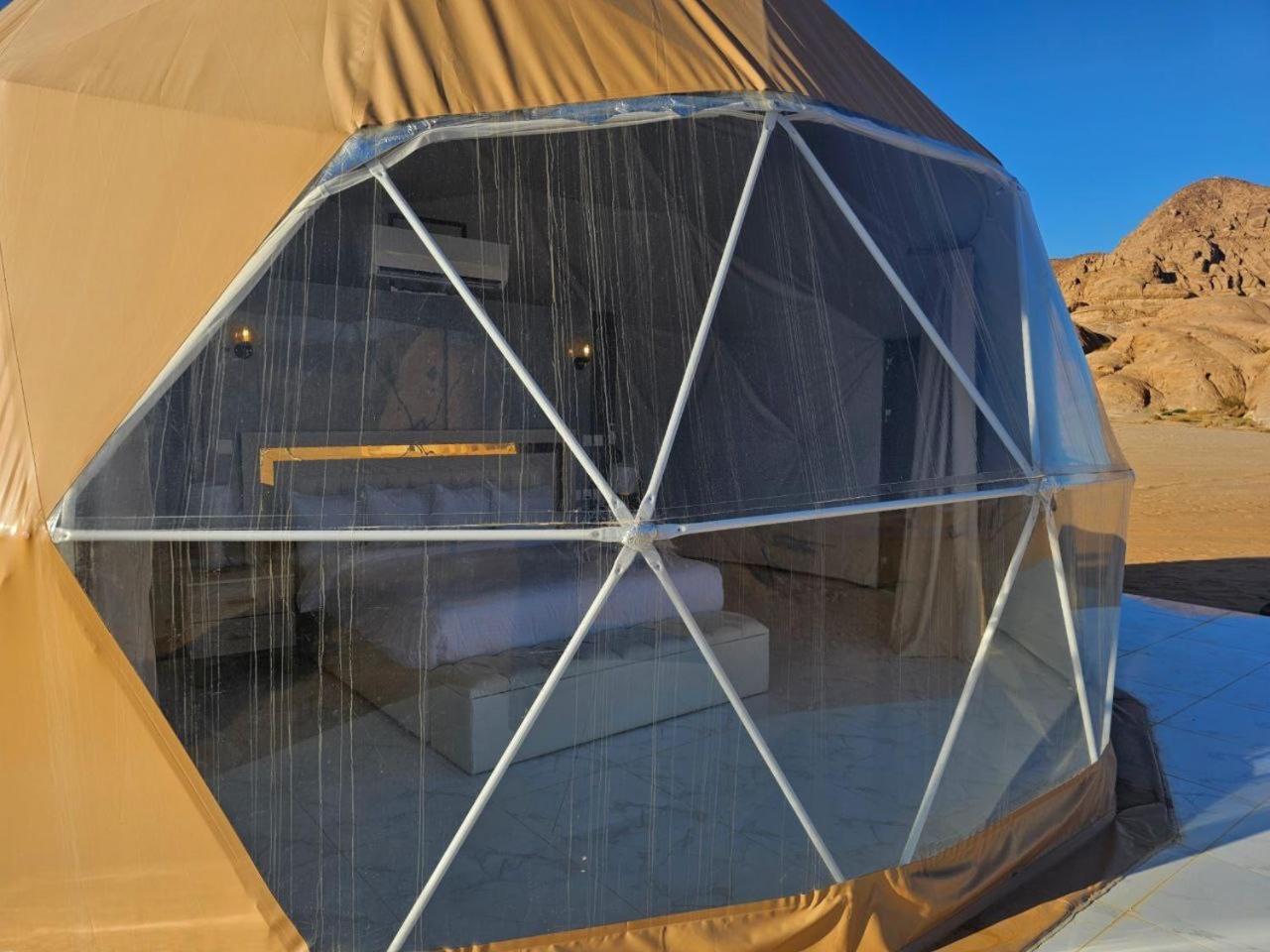 Wadi Rum Anwar Luxury Camp Eksteriør bilde