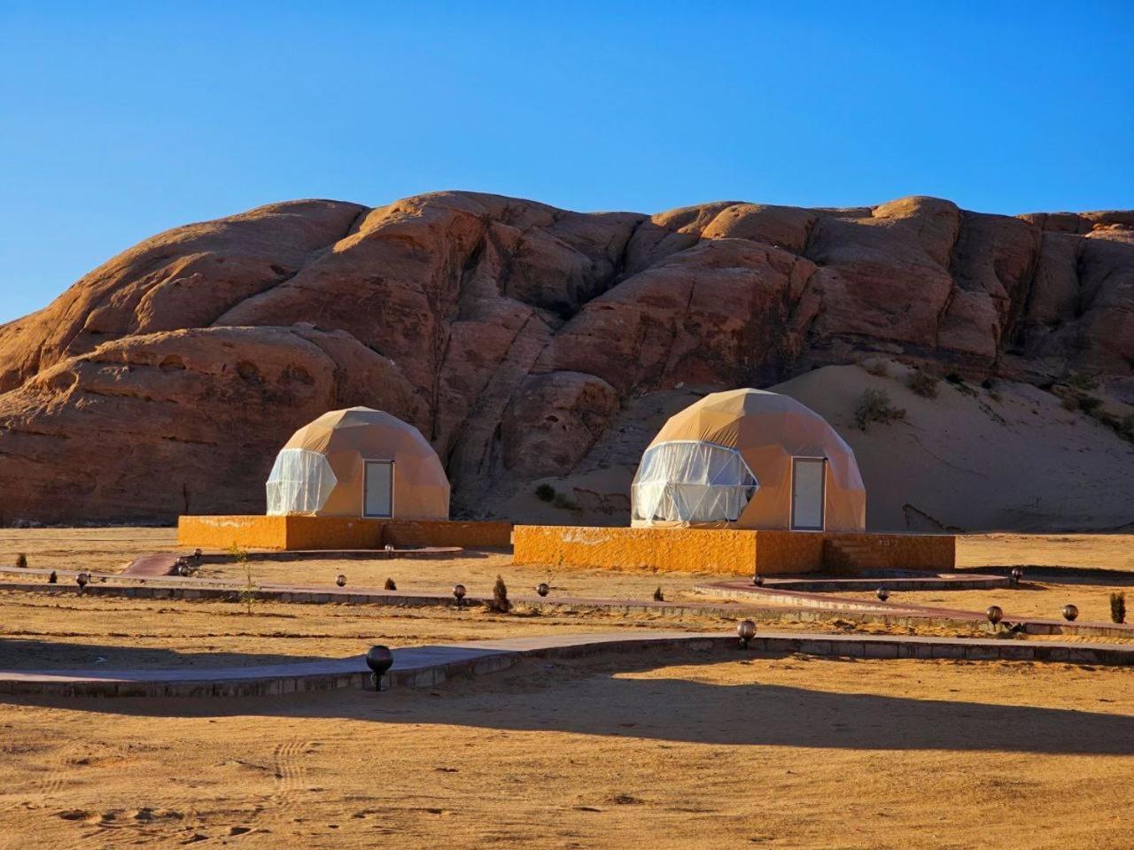 Wadi Rum Anwar Luxury Camp Eksteriør bilde