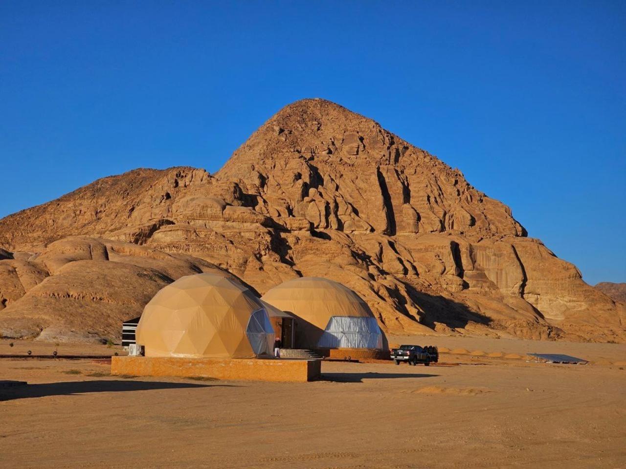 Wadi Rum Anwar Luxury Camp Eksteriør bilde