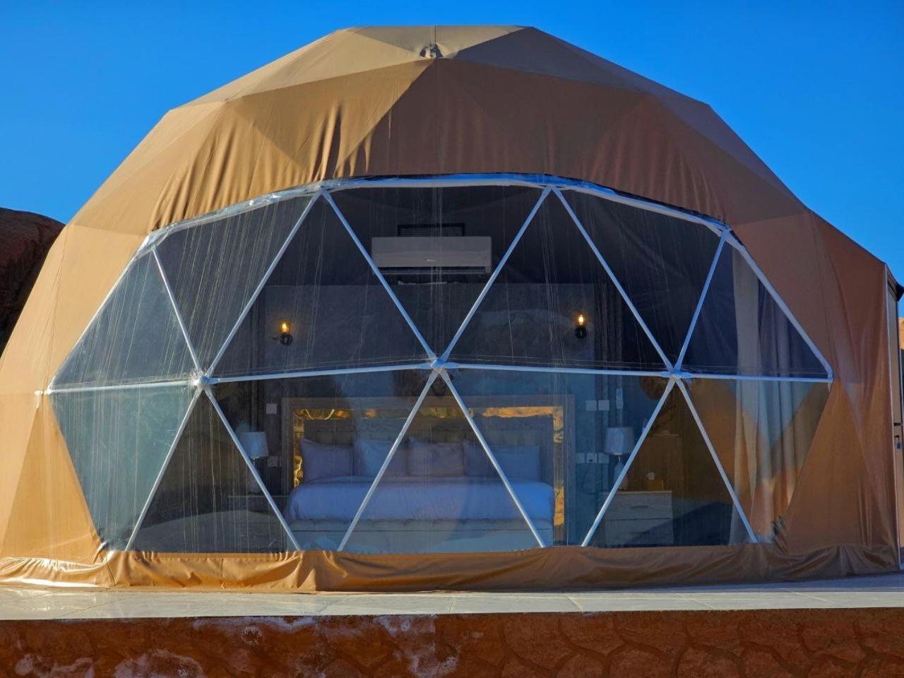 Wadi Rum Anwar Luxury Camp Eksteriør bilde